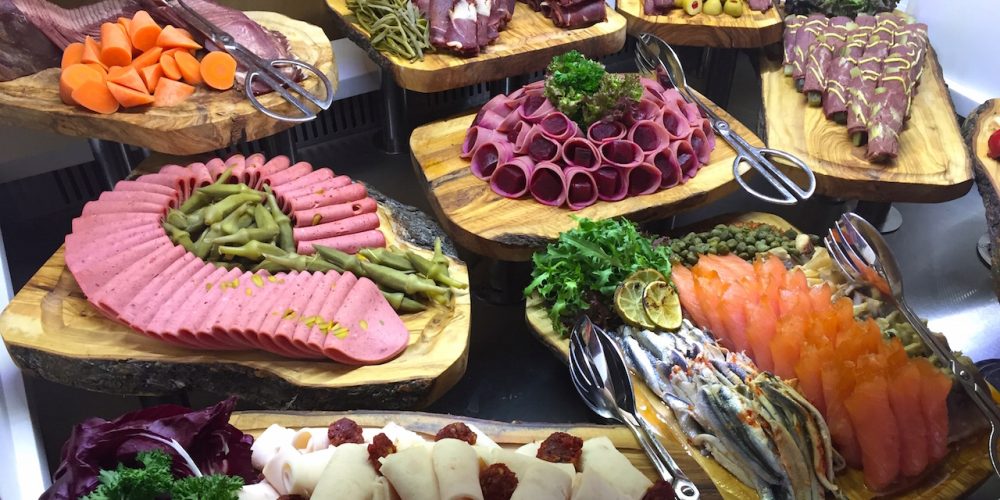 Ouzo Roof Restaurant’ta Pazar Brunch